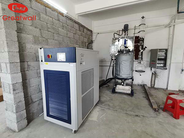 攪拌釜高低溫冷熱一體機(jī)使用說(shuō)明書(shū)