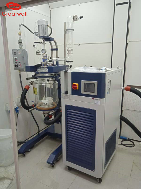 萃取制冷加熱循環(huán)控溫一體機