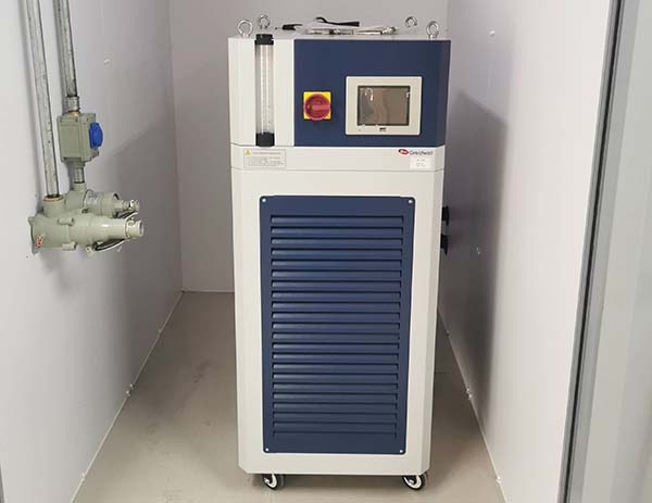 高低溫一體機(jī)