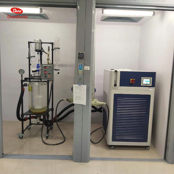 高低溫循環(huán)裝置配套反應(yīng)釜怎么用