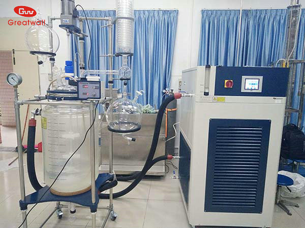 高低溫一體機使用工作原理，用途特點